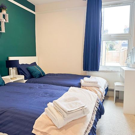 Beautiful 2 Bedroom With Private Garden In Wimbledon - Minutes From Central London Exterior foto