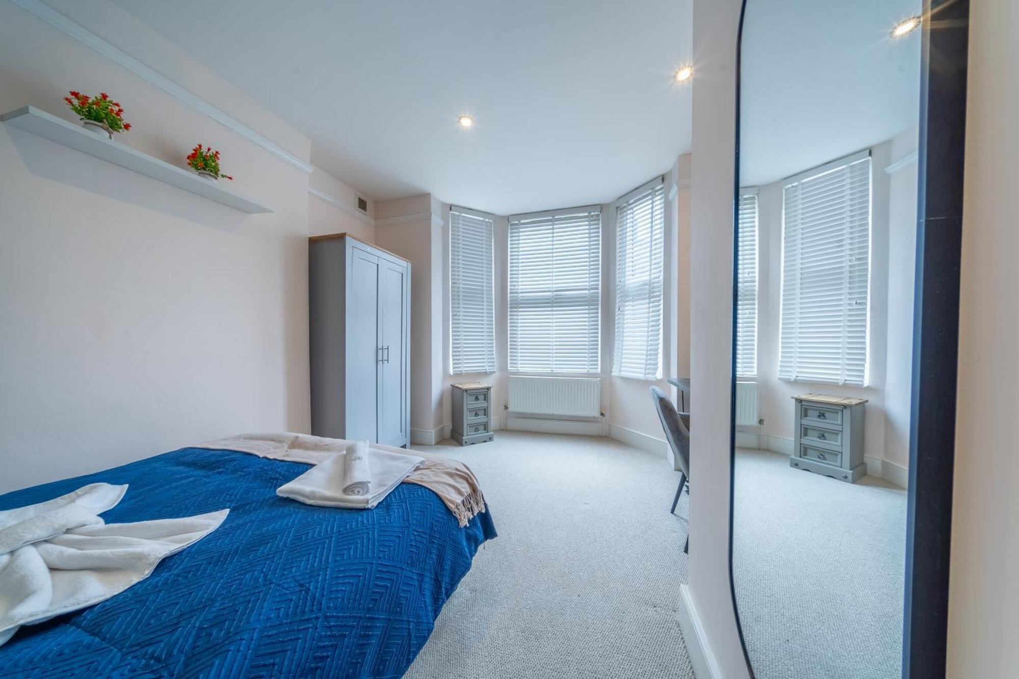 Beautiful 2 Bedroom With Private Garden In Wimbledon - Minutes From Central London Exterior foto